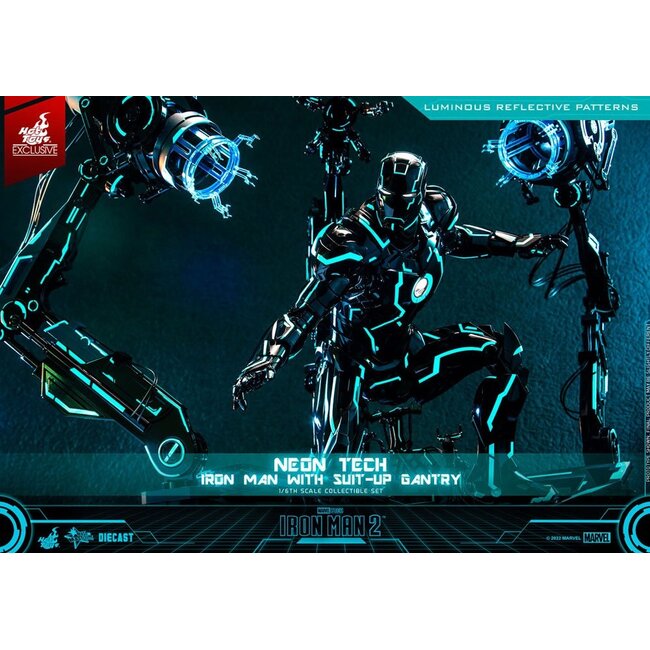 Iron Man 2 Action Figure 1/6 Neon Tech Iron Man with Suit-Up Gantry 32 cm