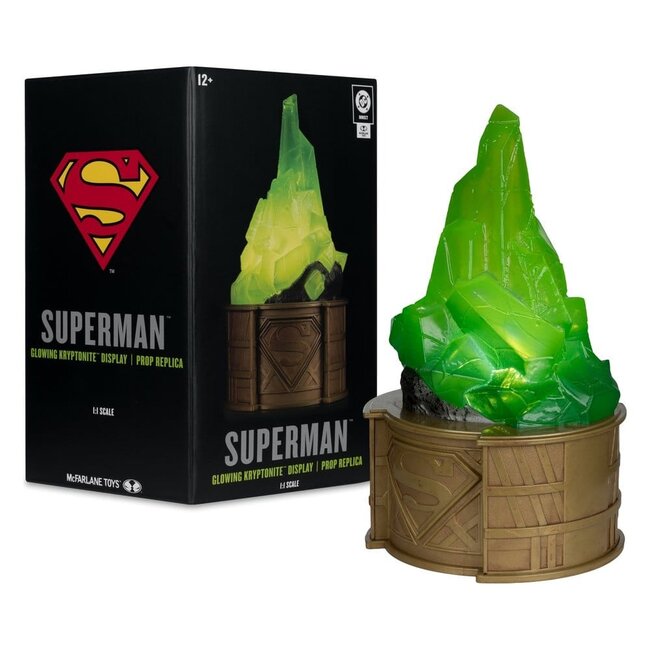 McFarlane Toys Superman DC Direct Replica 1/1 Kryptonite Display (Gold Label) 18 cm