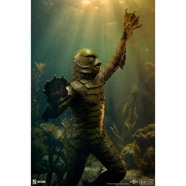 Universal Monsters Premium Format Figure Creature from the Black Lagoon 80 cm