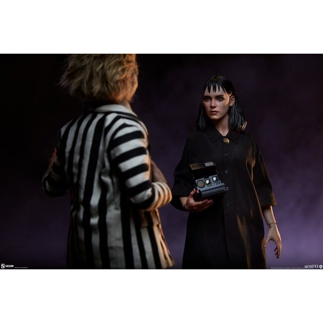 Beetlejuice Action Figure 1/6 Lydia Deetz 25 cm