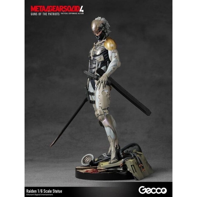 Metal Gear Solid 4 Guns of the Patriots Statue 1/6 Raiden 32 cm