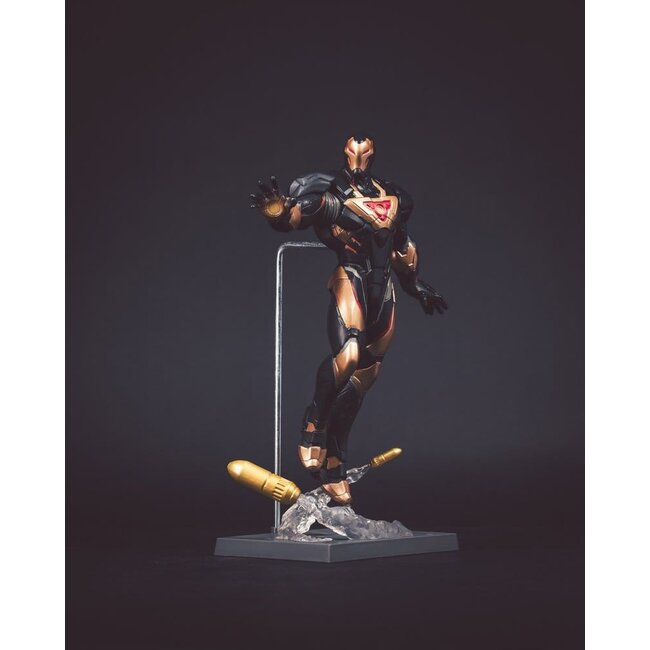 Marvel Rivals Collection Gamerverse 1/6 Action Figure Iron Man (Platinum Edition) 28 cm