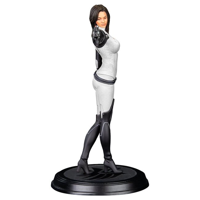 Mass Effect PVC Figure Miranda Lawson 22 cm