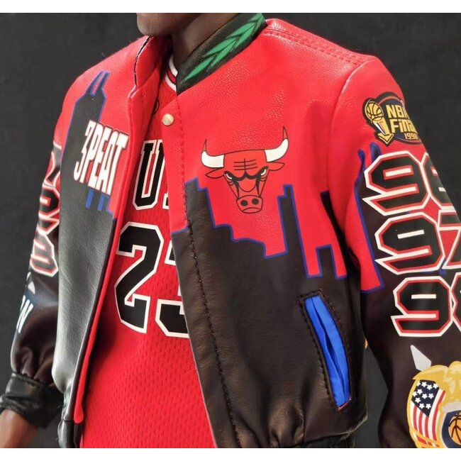 NBA Collection Real Masterpiece Action Figure 1/6 Michael Jordan Series 2 (Road Jersey Edition) 33 cm