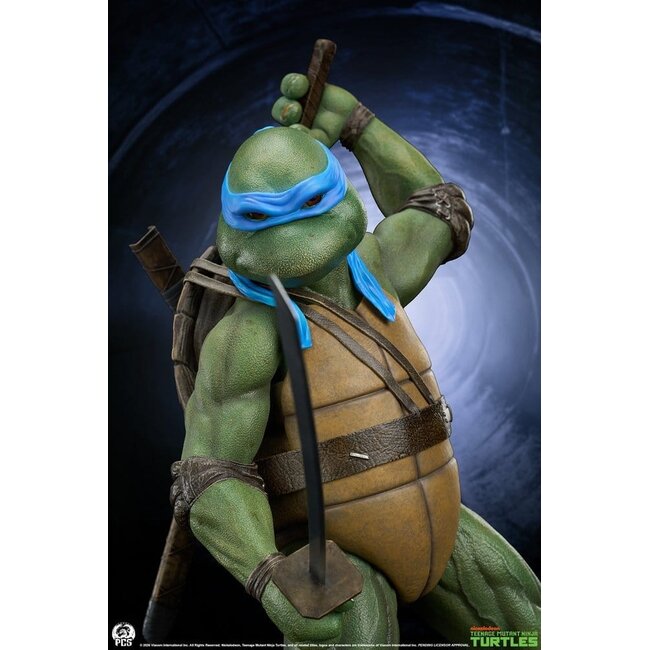 Teenage Mutant Ninja Turtles standbeeld 1/2 Leonardo 86 cm