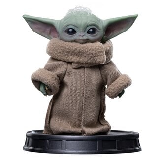 Iron Studios Mandalorian and Grogu Movie Legacy Replica 1/4 Grogu Always Curious 14 cm