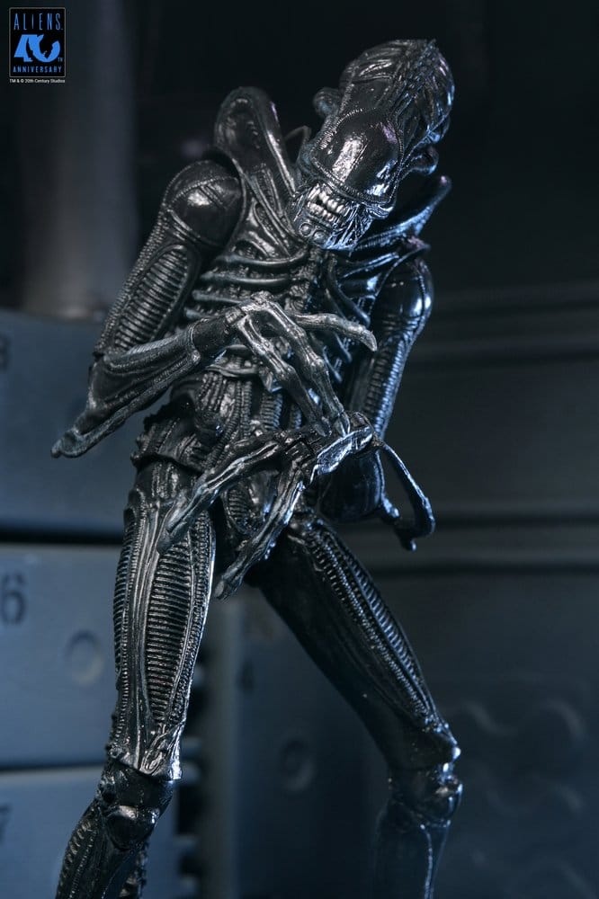 Aliens Ultimate Action Figure Warrior (1986) Xenomorph Black 40th Ann ...