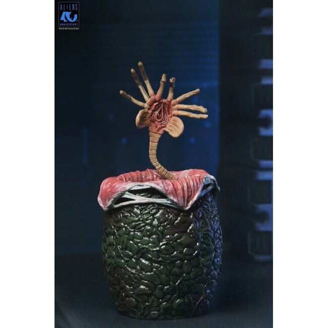 Aliens Ultimate Actionfigur Krieger (1986) Xenomorph Schwarz (40. Jubiläum) 23 cm