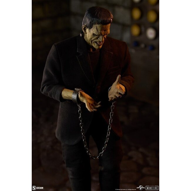 Universal Monsters Action Figure 1/6 Frankenstein (Collector Edition) 33 cm
