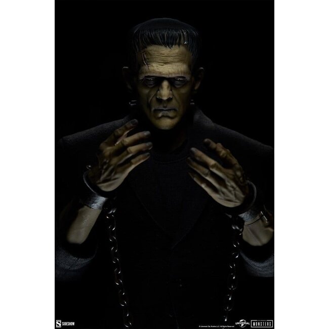 Universal Monsters Action Figure 1/6 Frankenstein (Deluxe Plus Edition) 33 cm