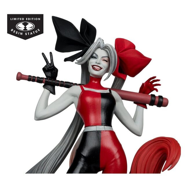 DC Direct Harley Quinn: Rot-Weiß-Schwarze Statue 1/10 Harley Quinn von Alex Garner 21 cm