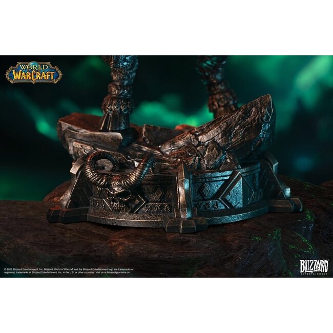 World of Warcraft 1/10 Scale Statue Illidan Stormrage (Bronze-Colored) 34 cm