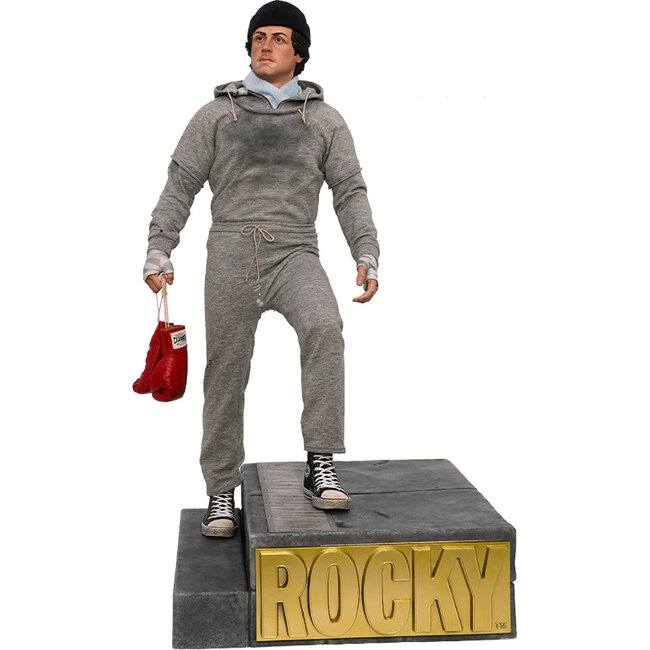 Rocky (1976) The Underdog 1/3 Scale Statue