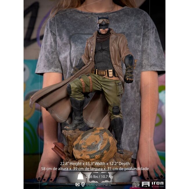 Zack Snyders Justice League Legacy Replika-Statue 1/4 Batman Knightmare 58 cm