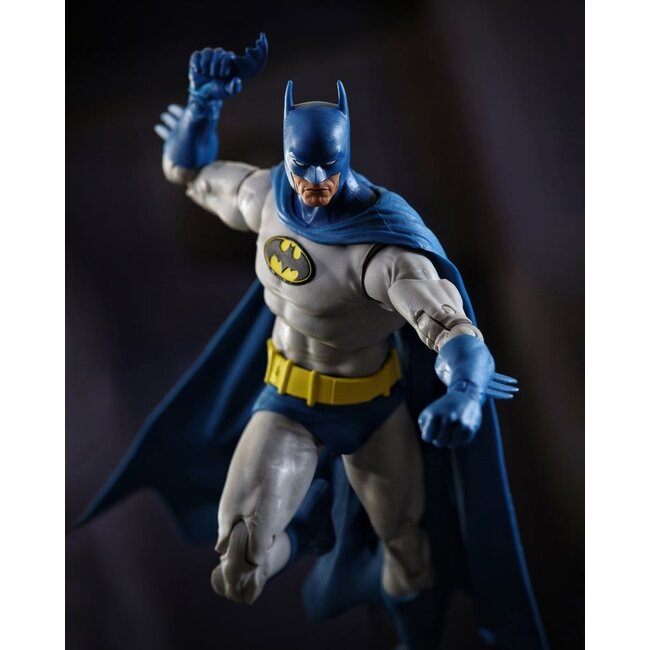 DC Multiverse McFarlane Vault Collection Action Figure Batman (Knightfall) 18 cm