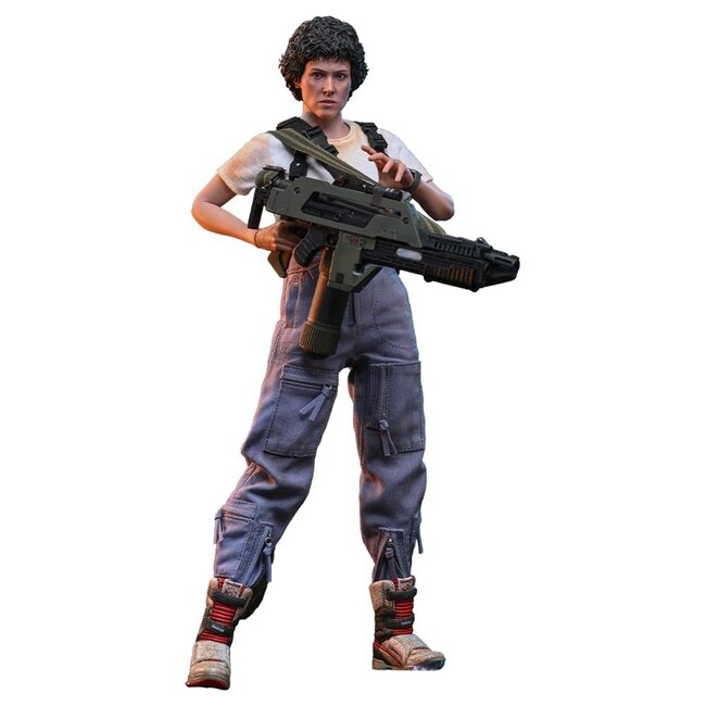 Alien Movie Masterpiece Action Figure 1/6 Ellen Ripley (Deluxe Version) 30 cm