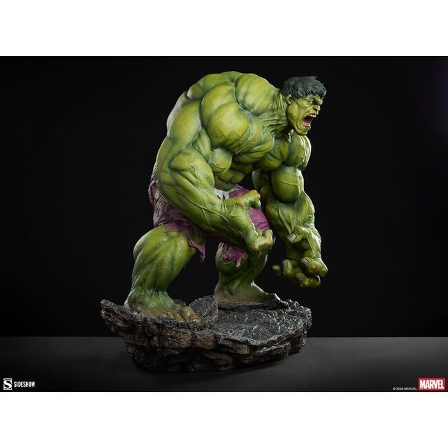 Marvel Premium Format Figure Hulk 59 cm