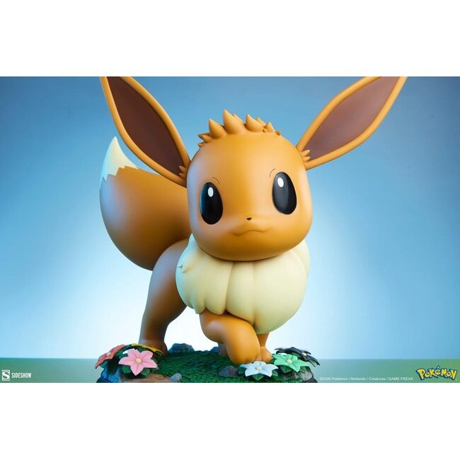 Pokémon Life-Size Figure Eevee 34 cm