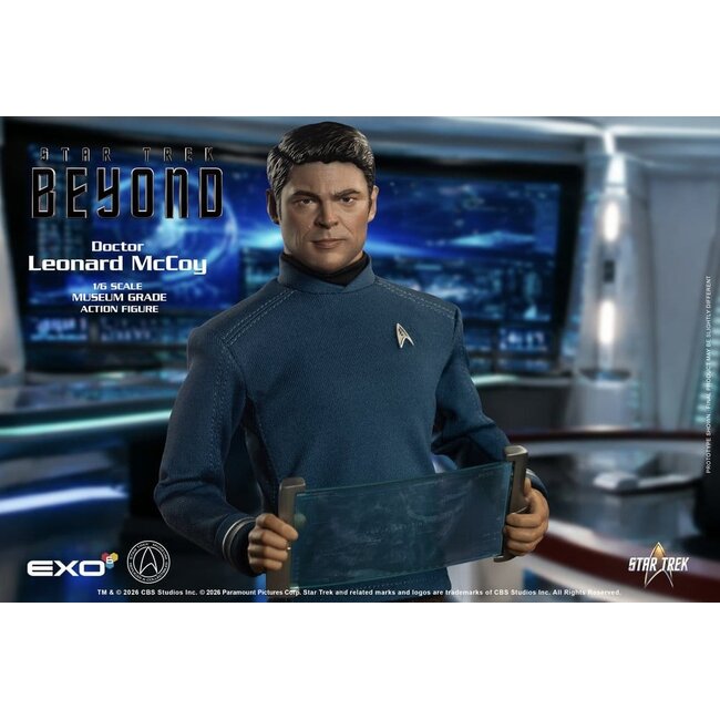 Star Trek Beyond Action Figure 1/6 Dr. 'Bones' McCoy 30 cm