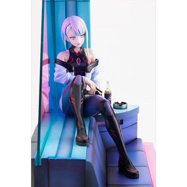 Cyberpunk: Edgerunners PVC-Figur 1/7 Lucy 28 cm