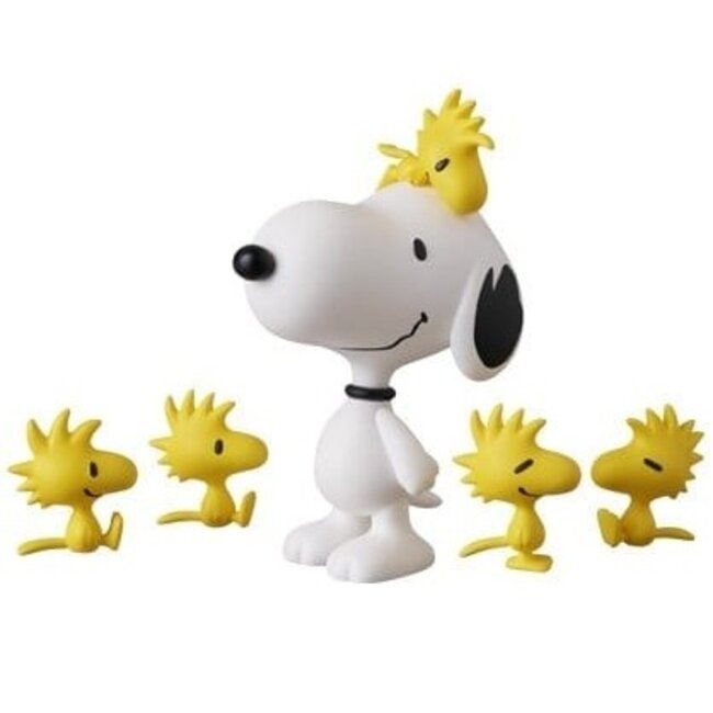 Peanuts UDF Serie 19 Minifigur Glück sind all deine Freunde 8 cm
