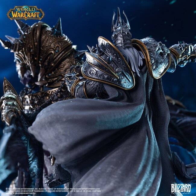 Warcraft-Statue: Der Lichkönig & Unbesiegbarer, 36 cm