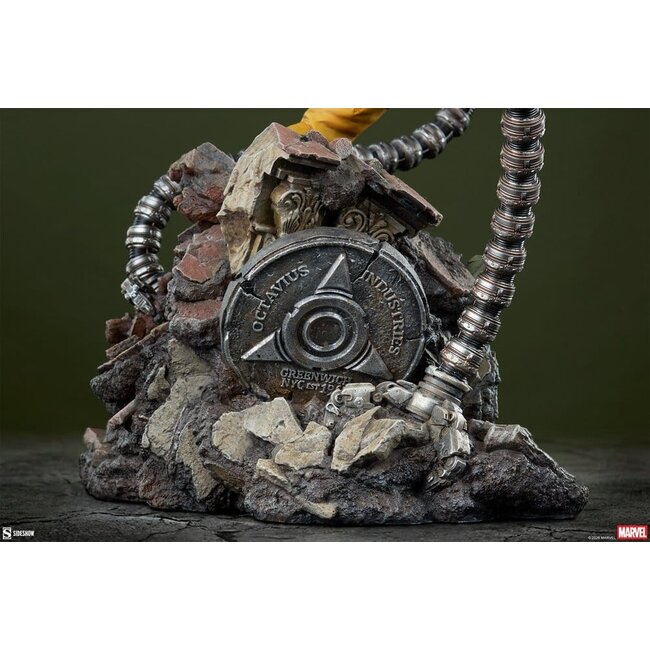 Marvel Premium Format Figure Doctor Octopus 74 cm