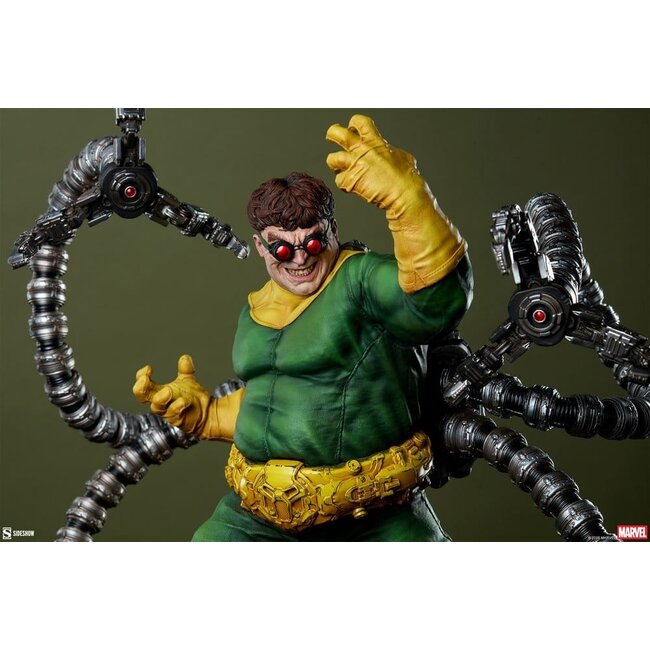 Marvel Premium Format Figure Doctor Octopus 74 cm