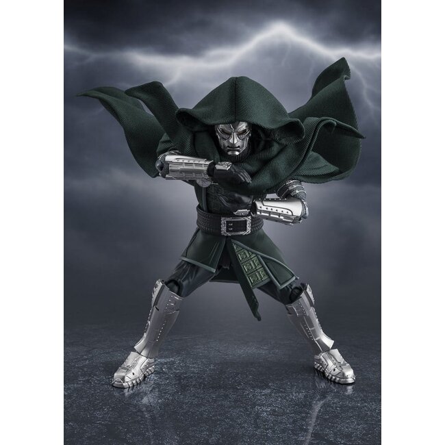 Marvel S.H.Figuarts Action Figure Doctor Doom (Avengers: Doomsday) 16 cm