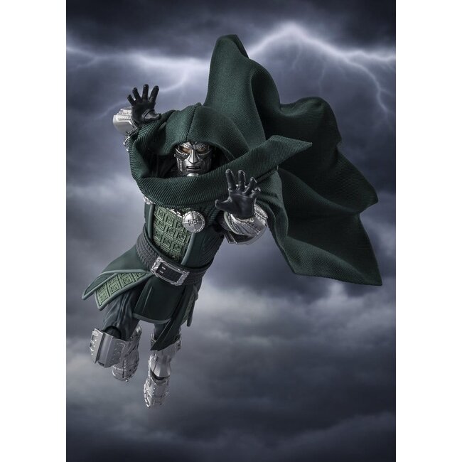 Marvel SHFiguarts Actionfigur Doctor Doom (Avengers: Doomsday) 16 cm