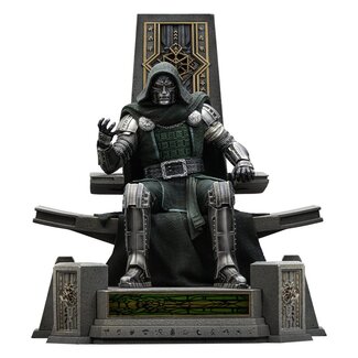 Iron Studios Avengers: Doomsday Art Scale Statue 1/10 Doctor Doom on Throne 22 cm