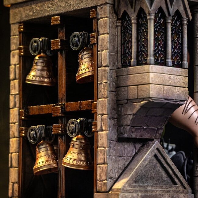 Der Glöckner von Notre Dame – Kunststatue im Maßstab 1:10 – Quasimodo – 37 cm