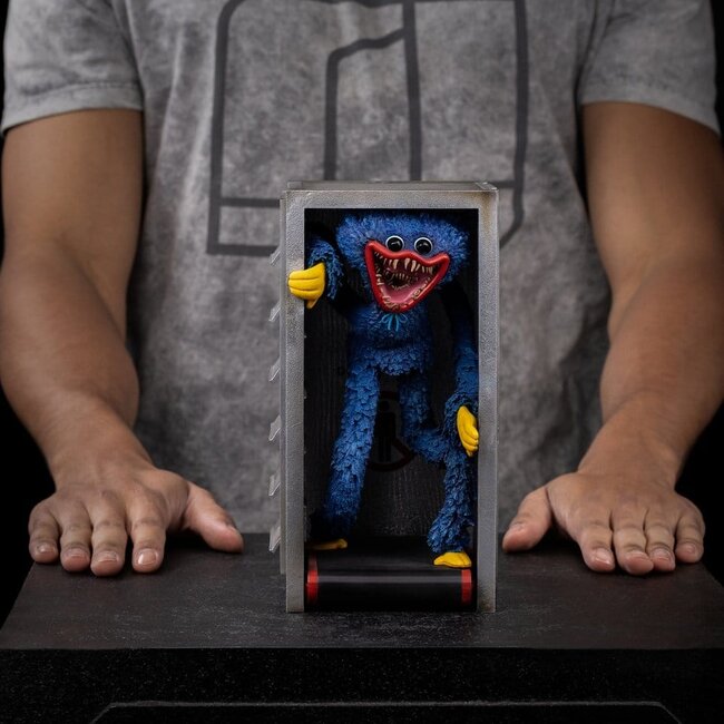 Poppy Playtime Kunstfigur im Maßstab 1:10 Huggy Wuggy 24 cm
