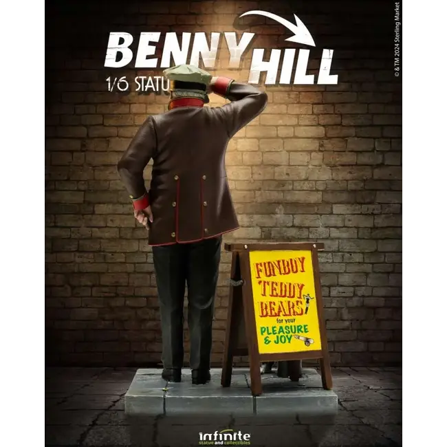 Benny Hill 1/6 Statue