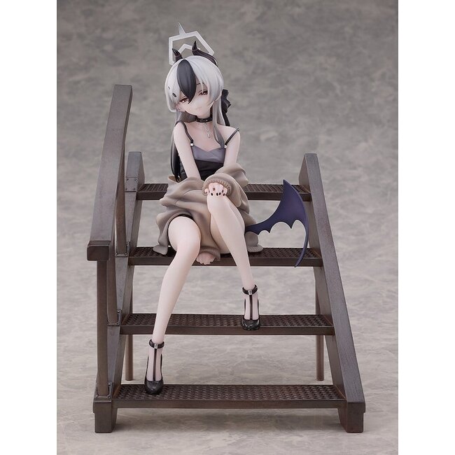 Blue Archive PVC Statue 1/7 Kayoko (Dress): Memorial Lobby Ver. 22 cm