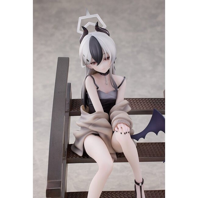 Blue Archive PVC-Statue 1/7 Kayoko (Kleid): Memorial Lobby Ver. 22 cm