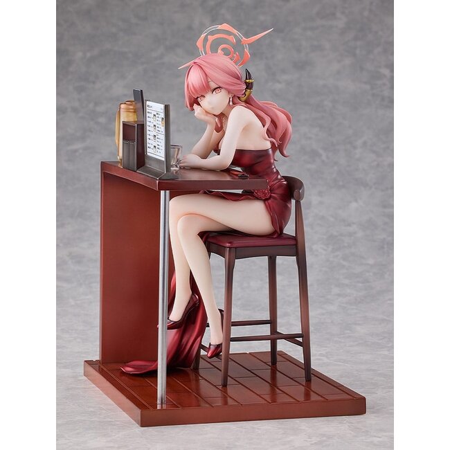 Blue Archive PVC Statue 1/7 Aru (Dress): Memorial Lobby Ver. 23 cm