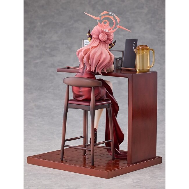 Blue Archive PVC-Statue 1/7 Aru (Kleid): Memorial Lobby Ver. 23 cm