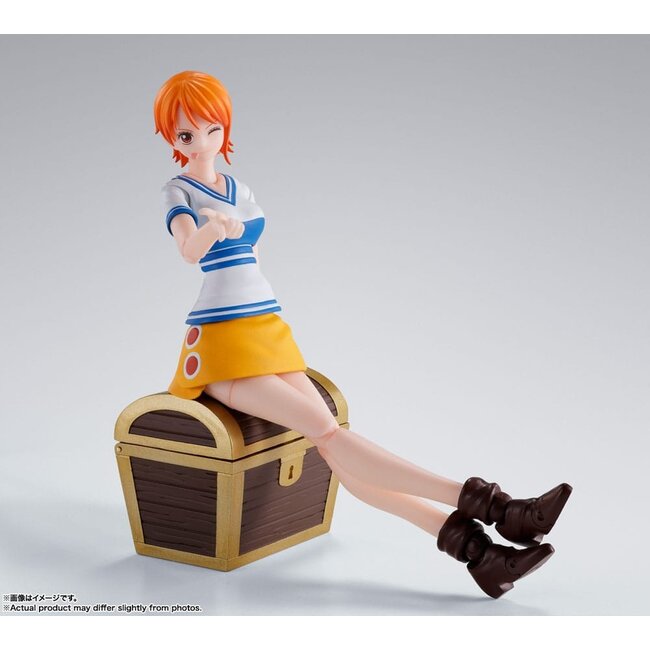One Piece S.H. Figuarts Action Figure Nami Romance Dawn 14 cm