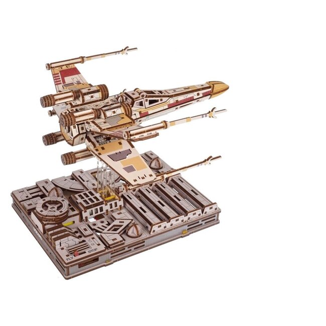 Star Wars Holzmodellbausatz Luke Skywalkers X-Wing Sternenjäger