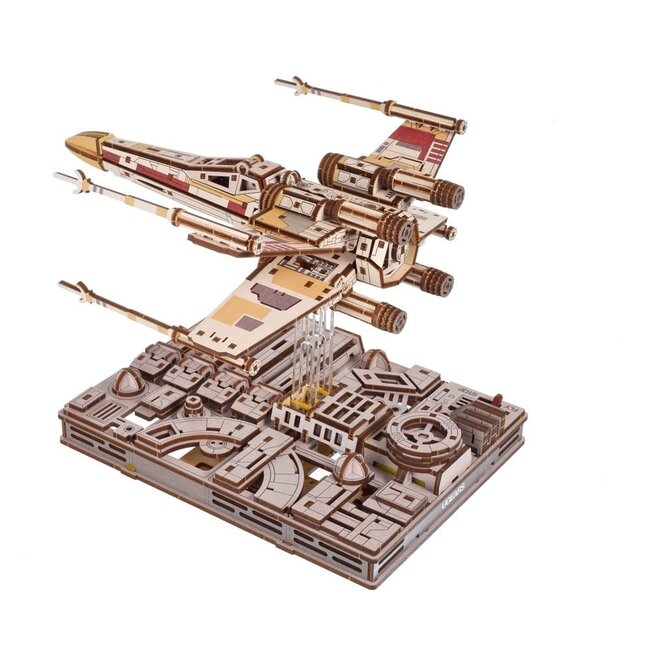 Star Wars Holzmodellbausatz Luke Skywalkers X-Wing Sternenjäger