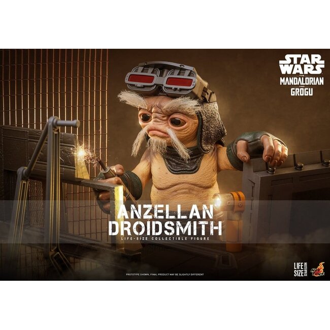 Star Wars: The Mandalorian & Grogu Life-Size Figure Anzellan Droidsmith 27 cm