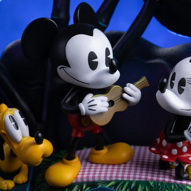 Disney Classics Kunstfigur im Maßstab 1:10: Mickey, Minnie und Pluto, 31 cm