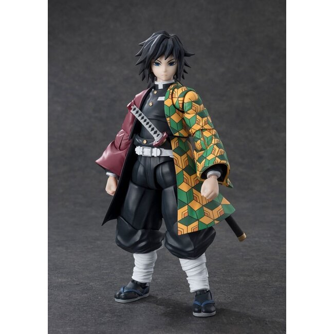 Demon Slayer: Kimetsu no Yaiba S.H. Figuarts Action Figure Giyu Tomioka 15 cm