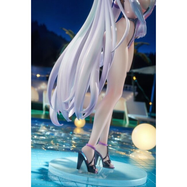Azur Lane PVC-Figur 1/6 Kearsarge Nightpool 28 cm