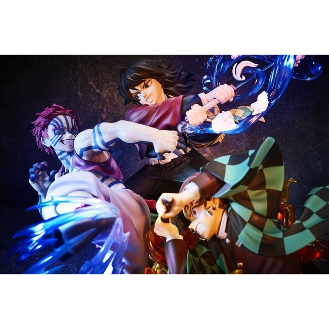 Dämonentöter: Kimetsu no Yaiba PVC-Figur Tanjiro Kamado & Giyu Tomioka & Akaza 13 cm
