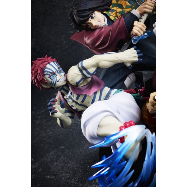Demon Slayer: Kimetsu no Yaiba PVC Figure Tanjiro Kamado & Giyu Tomioka & Akaza 13 cm