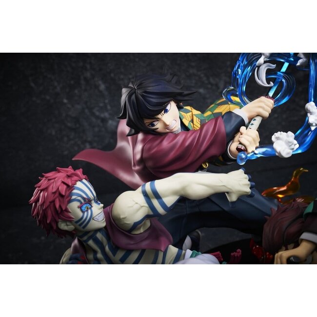 Dämonentöter: Kimetsu no Yaiba PVC-Figur Tanjiro Kamado & Giyu Tomioka & Akaza 13 cm