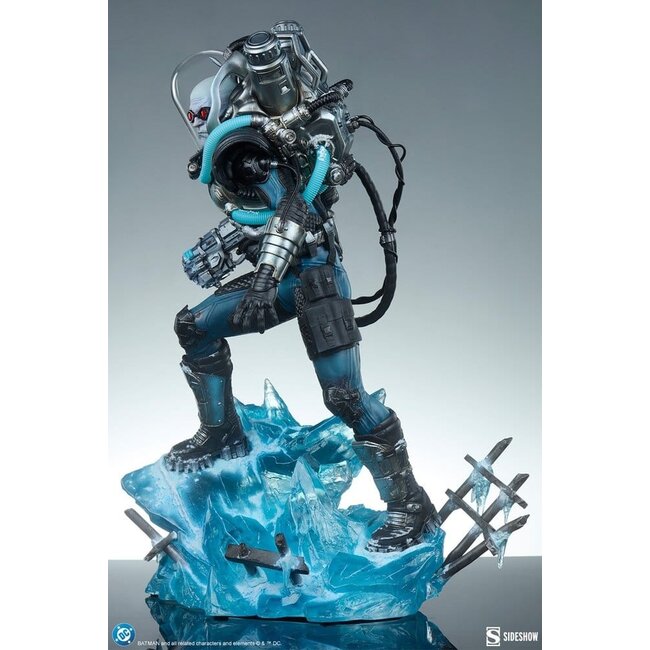 DC Comics Premium Format Figur Mr. Freeze 59 cm
