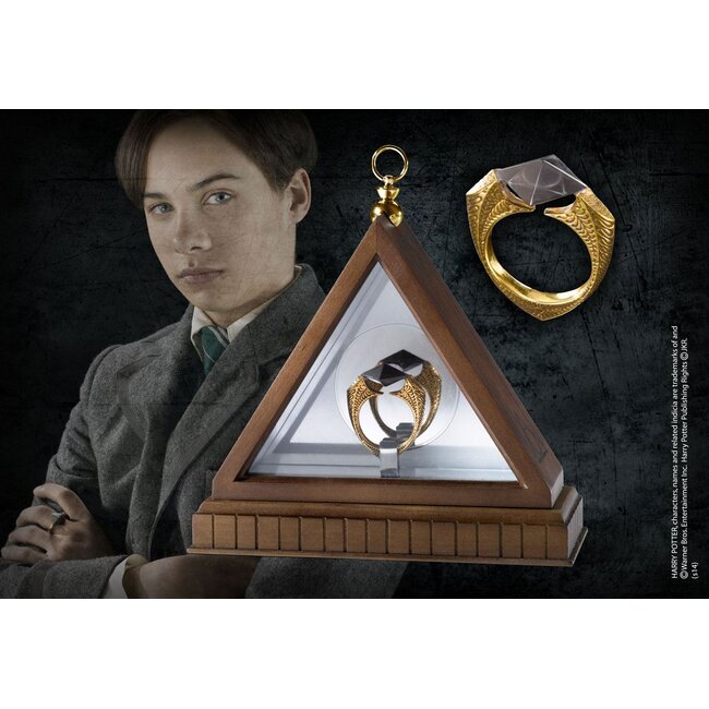 Harry Potter Replik 1/1 Lord Voldemorts Horkrux-Ring (vergoldet)
